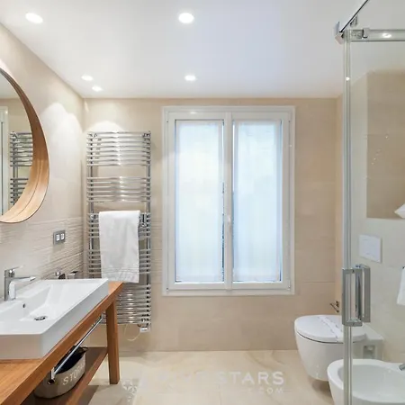 Artemys - Five Stars House Apartment *