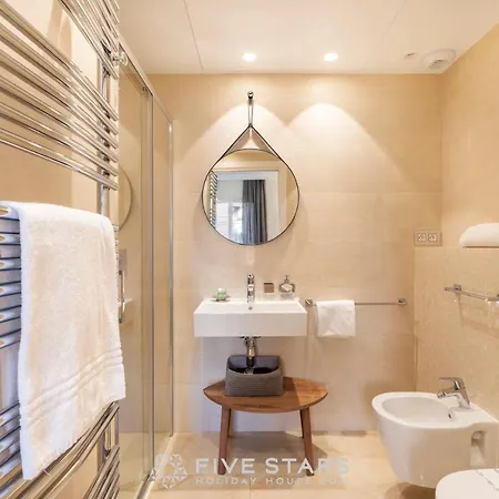 Apartment Artemys - Five Stars House *