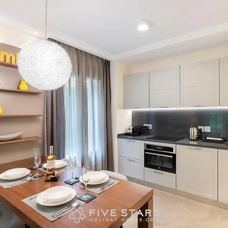 Artemys - Five Stars House Apartment *