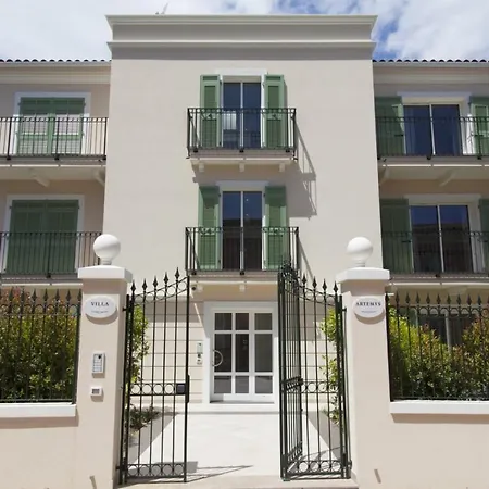 Artemys - Five Stars House
