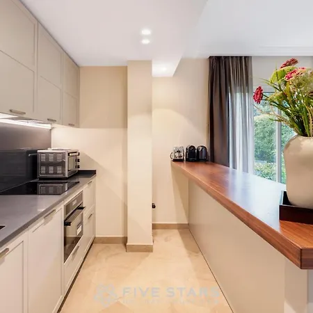 Artemys - Five Stars House Apartment
