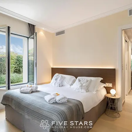 Artemys - Five Stars House